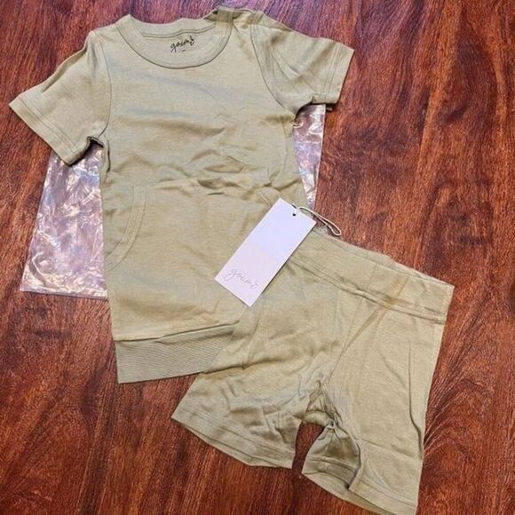 NWT Goumi Kids Artichoke Toddler Biker Set SZ 4T Shorts Tee Bamboo Green - Picture 1 of 3
